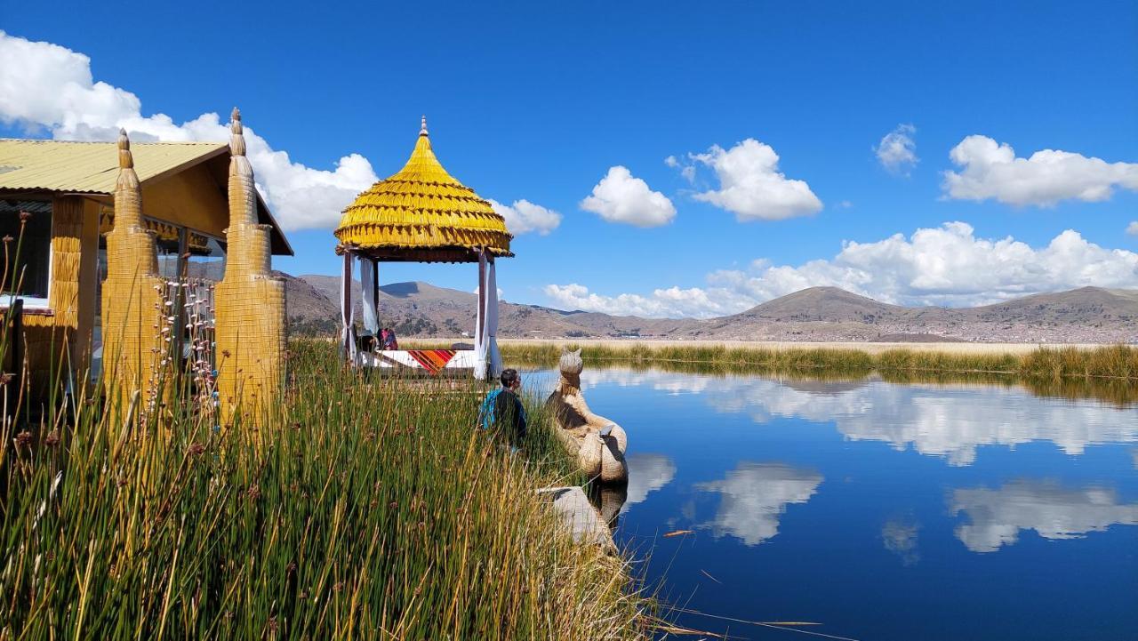 Uros Lodge Peru Puno Esterno foto