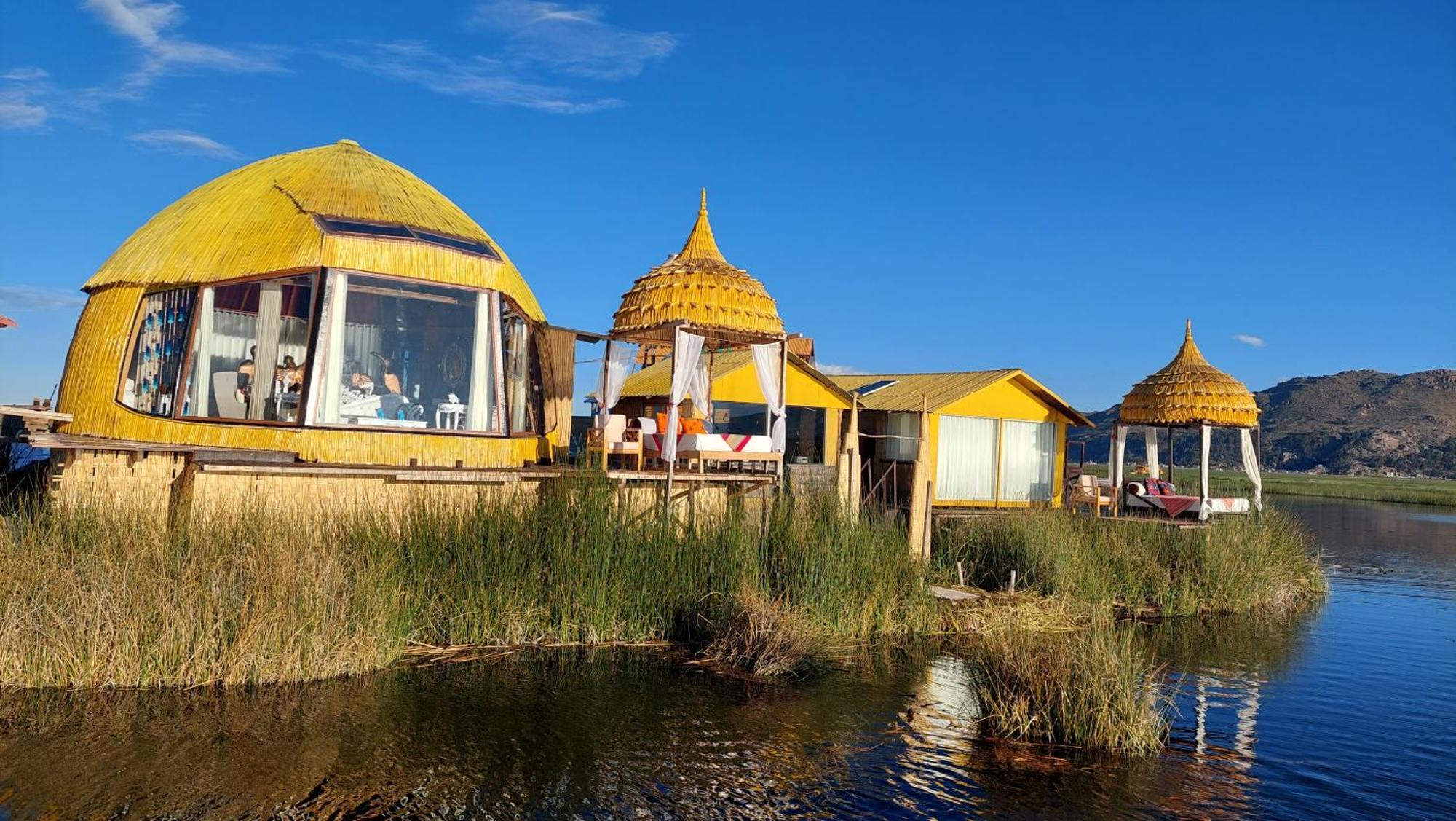 Uros Lodge Peru Puno Esterno foto